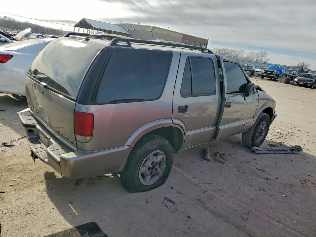 2000 CHEVROLET BLAZER