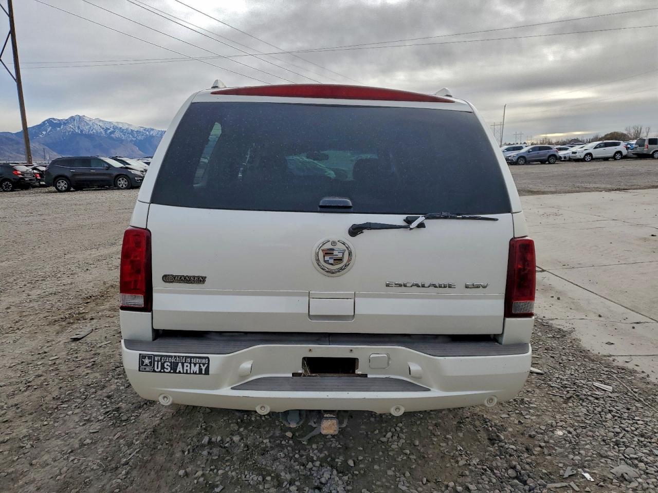 2005 CADILLAC Escalade ESV
