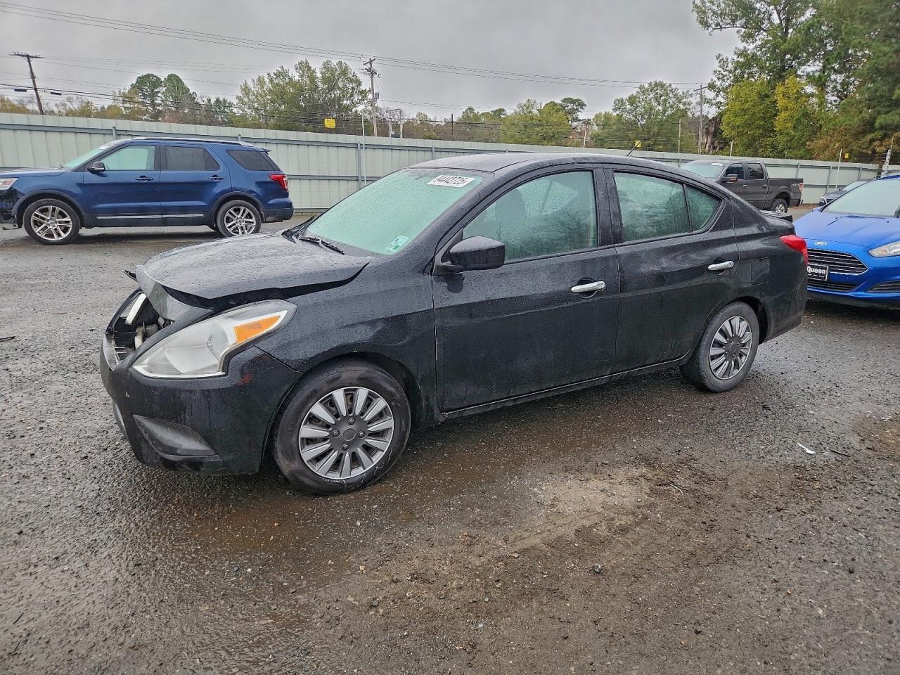 2019 NISSAN VERSA