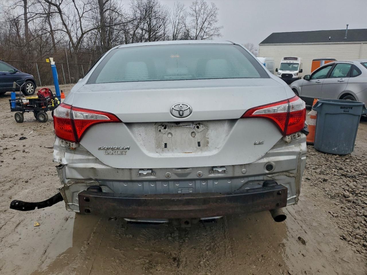 2015 TOYOTA COROLLA