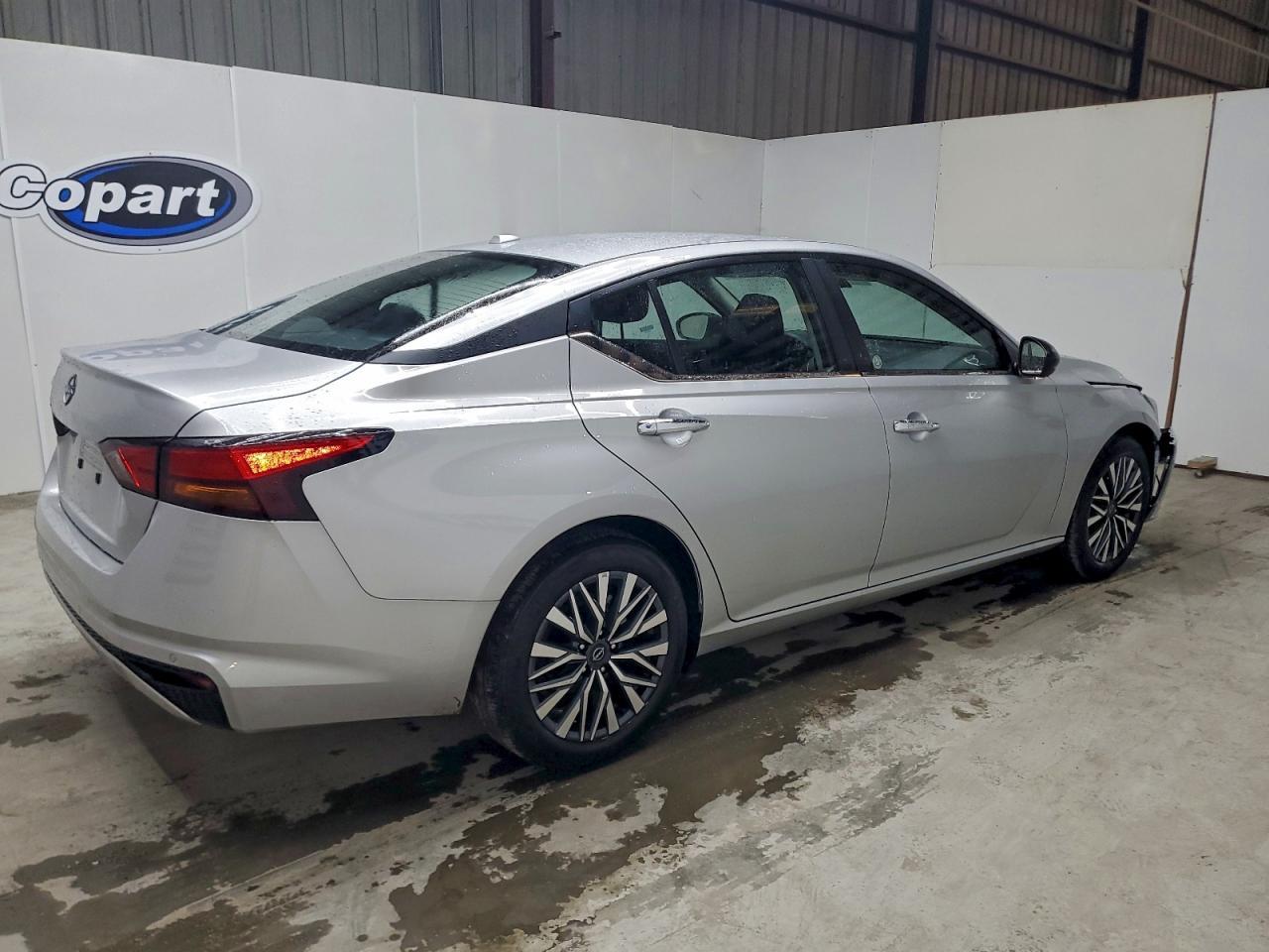 2025 NISSAN ALTIMA