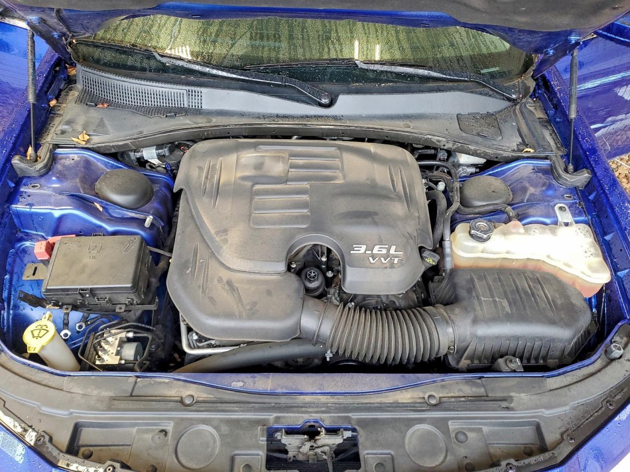 2019 CHRYSLER 300
