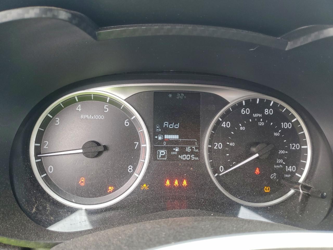 2025 NISSAN VERSA