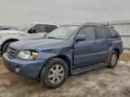 2004 TOYOTA HIGHLANDER