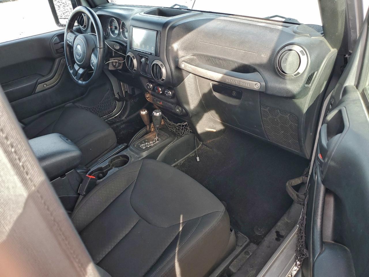 2016 JEEP WRANGLER