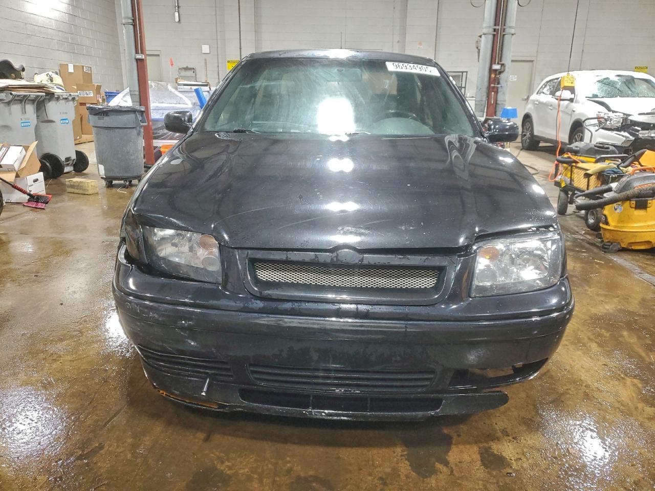 2004 VOLKSWAGEN JETTA