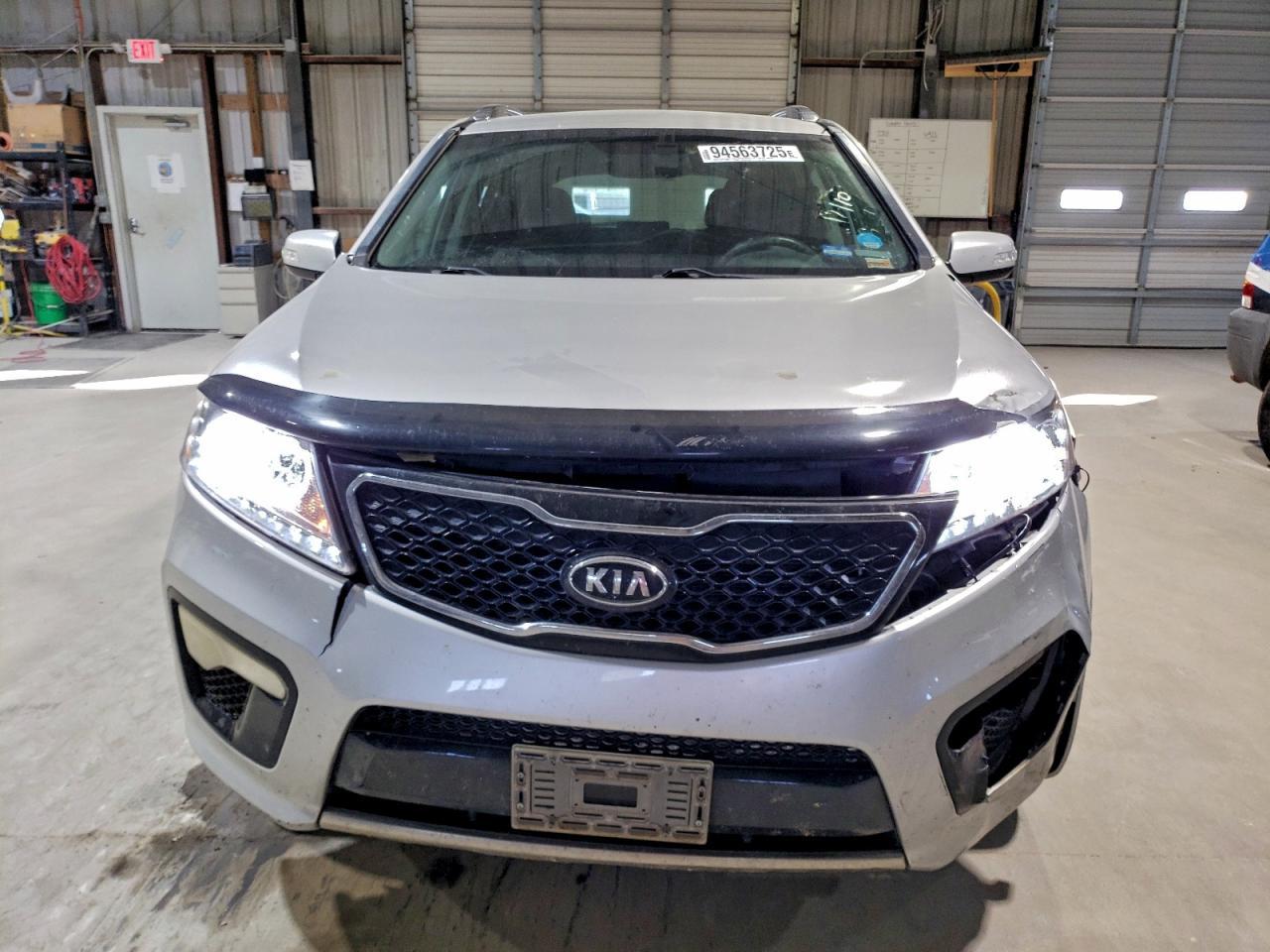 2011 KIA SORENTO