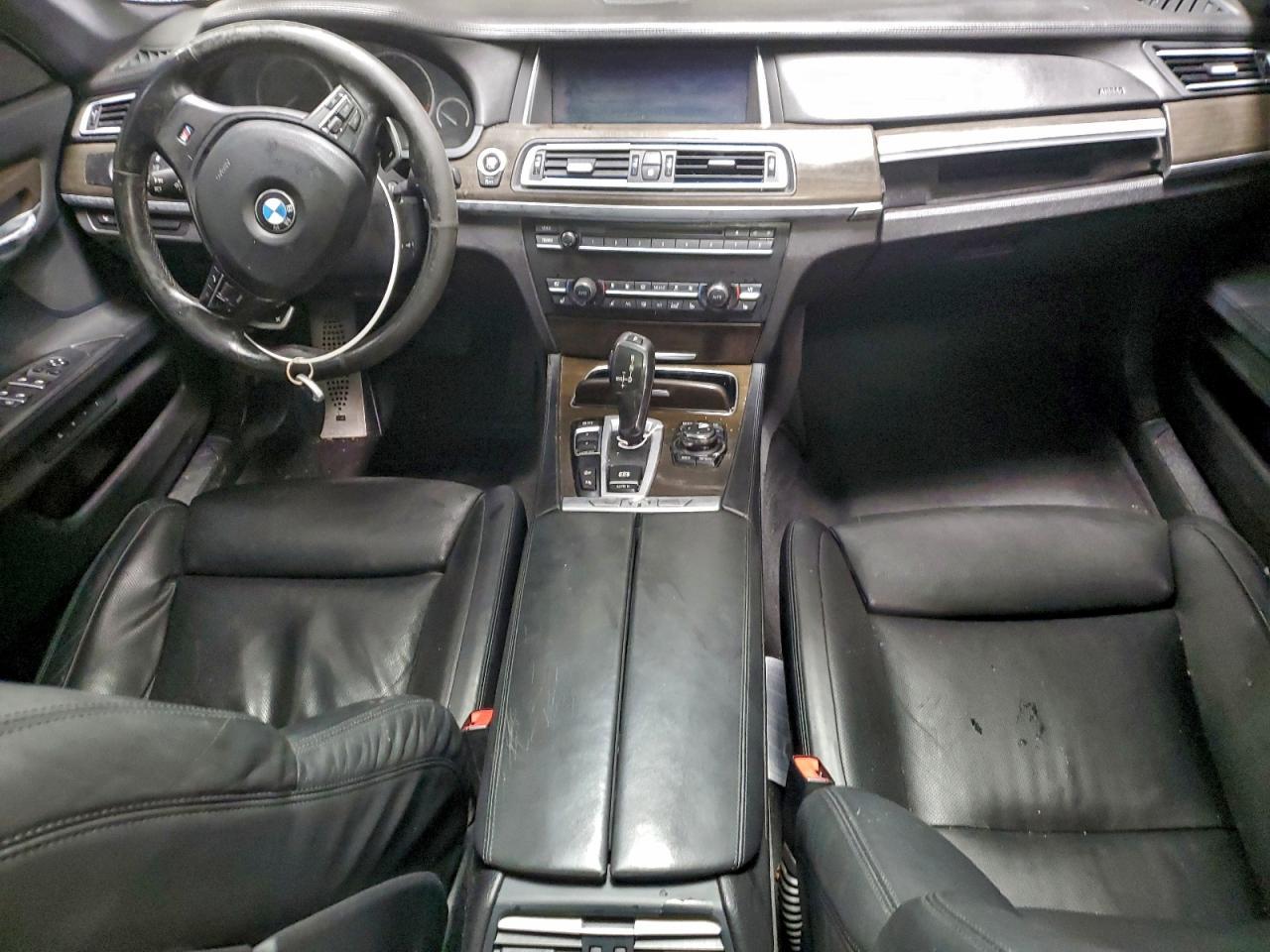 2013 BMW 7 series