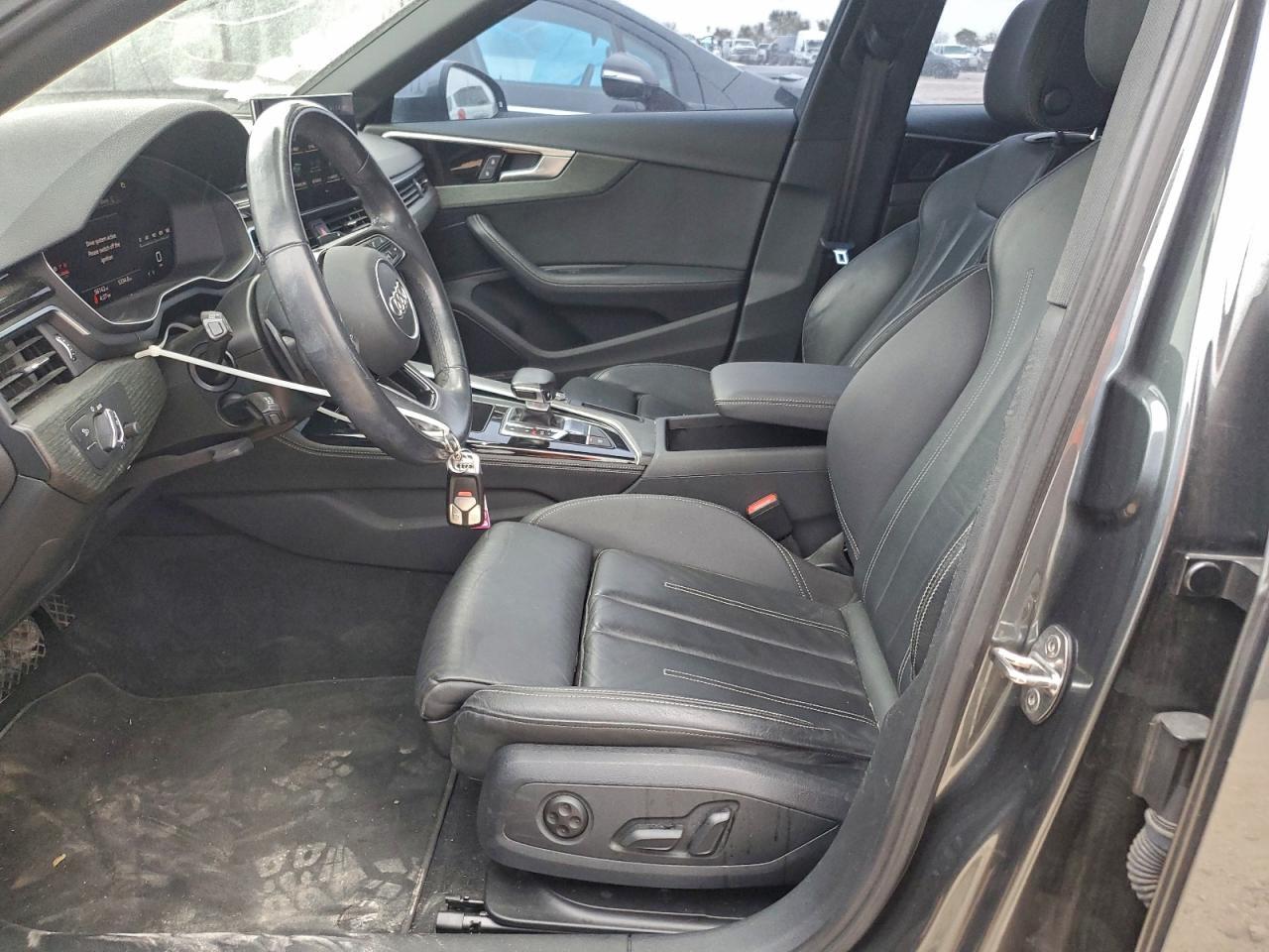 2022 AUDI A4