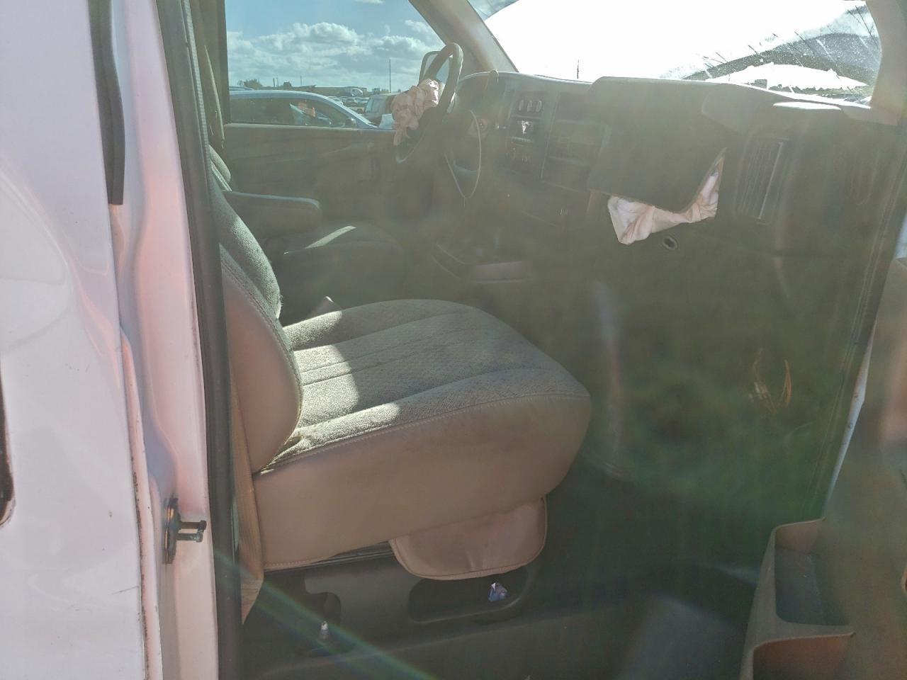 2014 GMC Savana