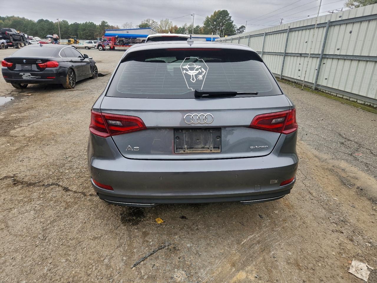 2016 AUDI A3 e-tron