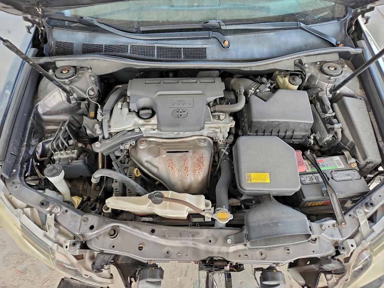 2014 TOYOTA CAMRY