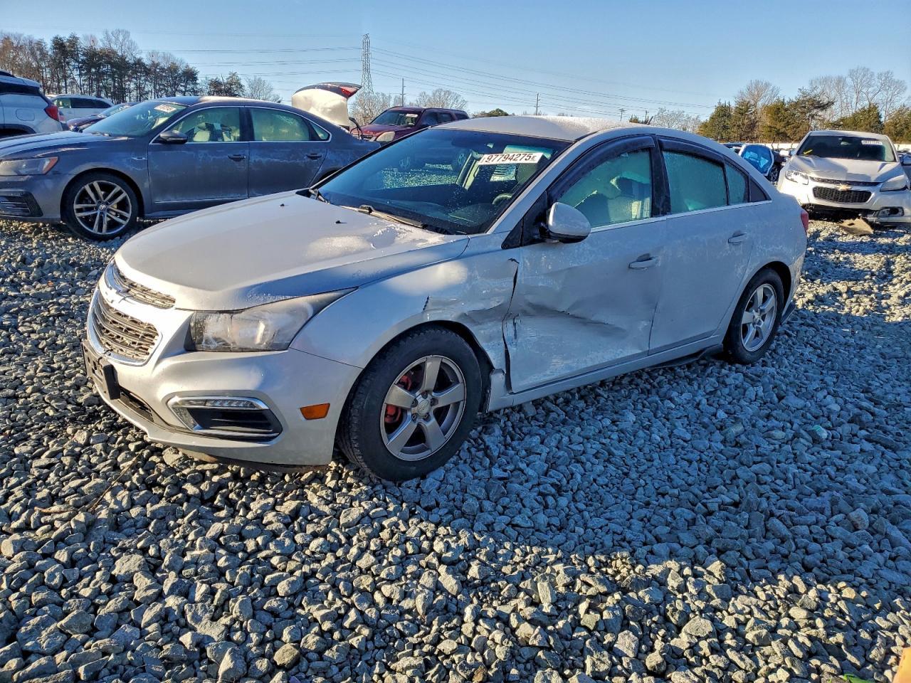 2016 CHEVROLET CRUZE