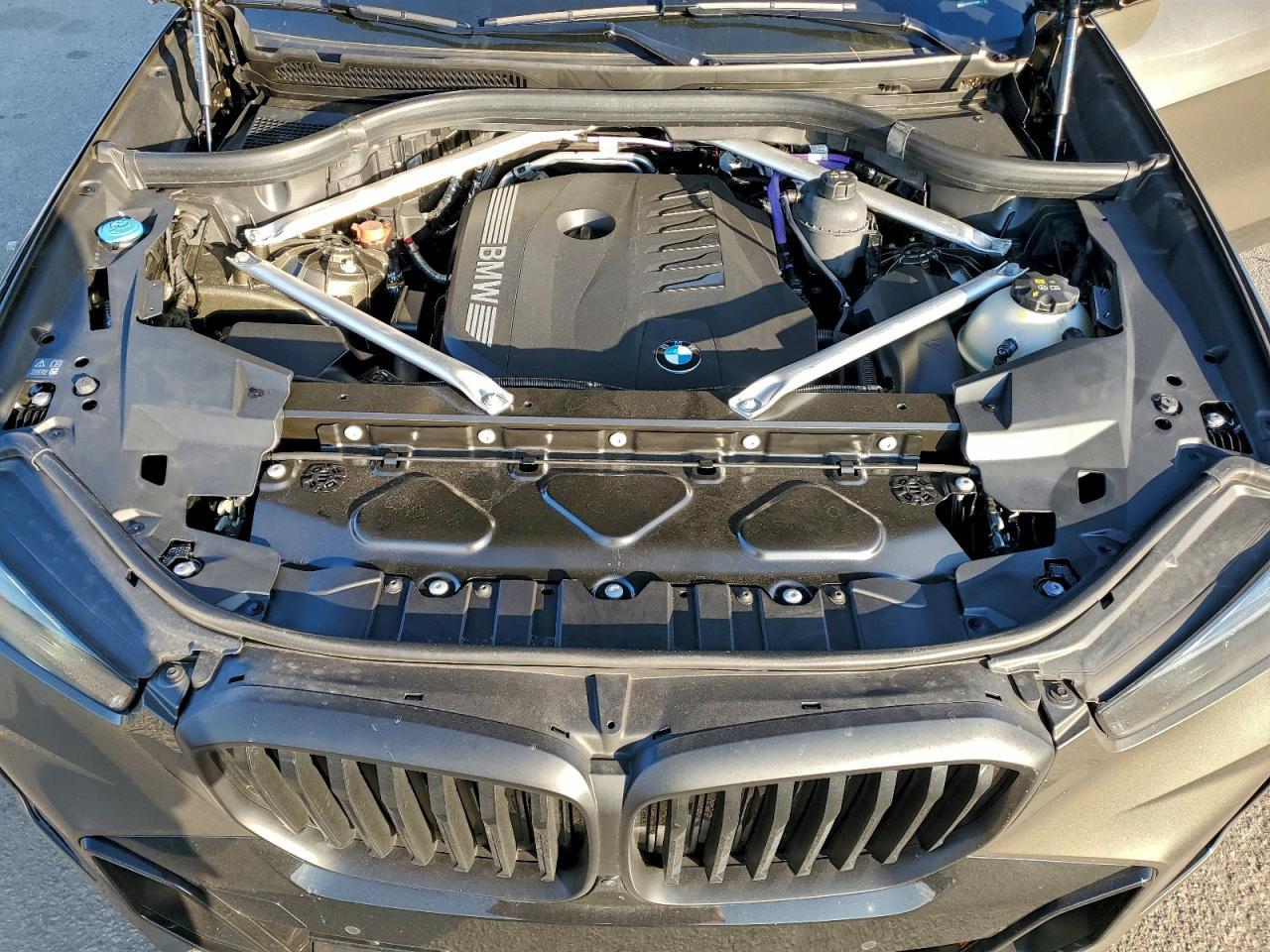 2025 BMW X5