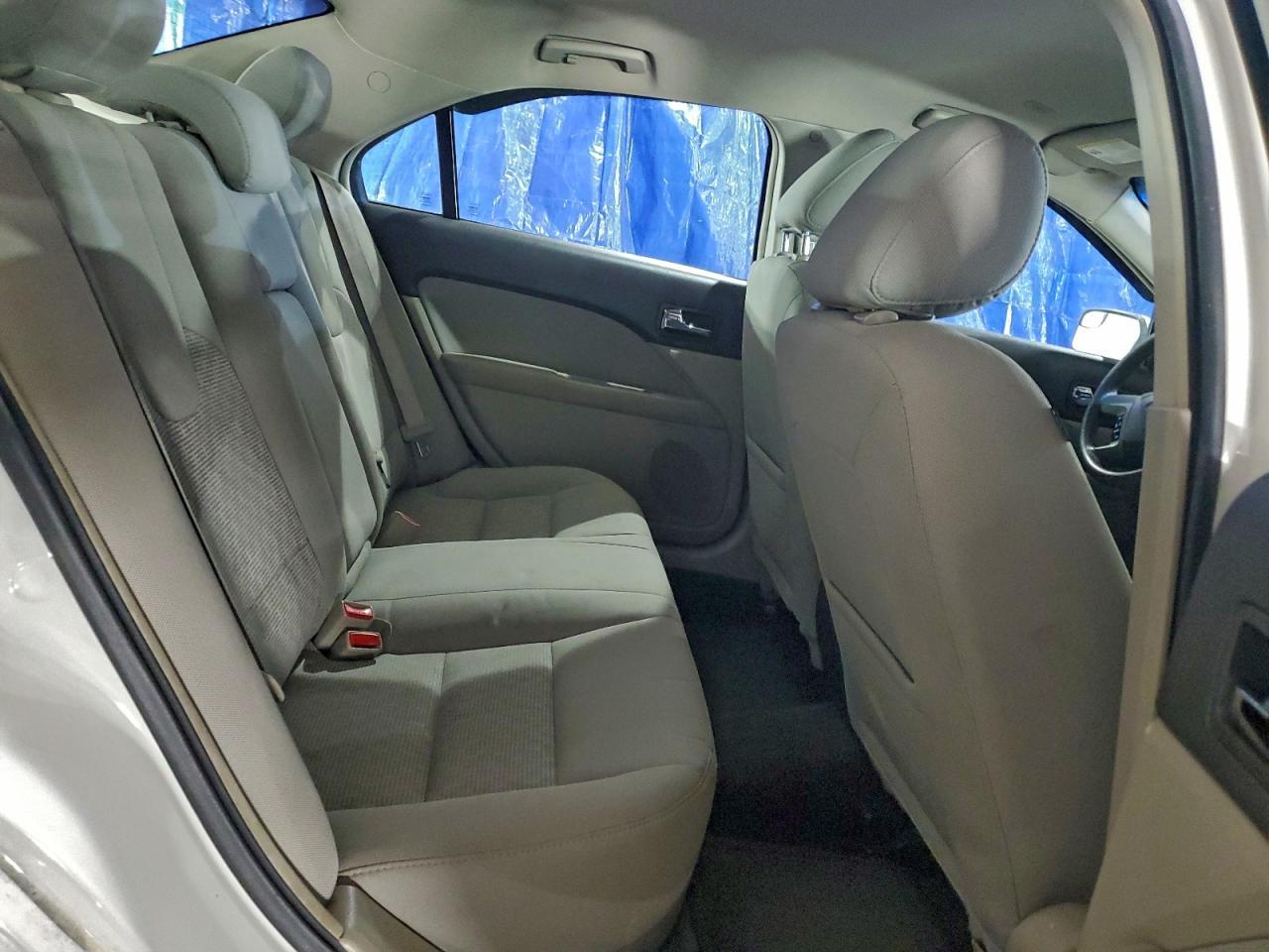 2011 FORD FUSION