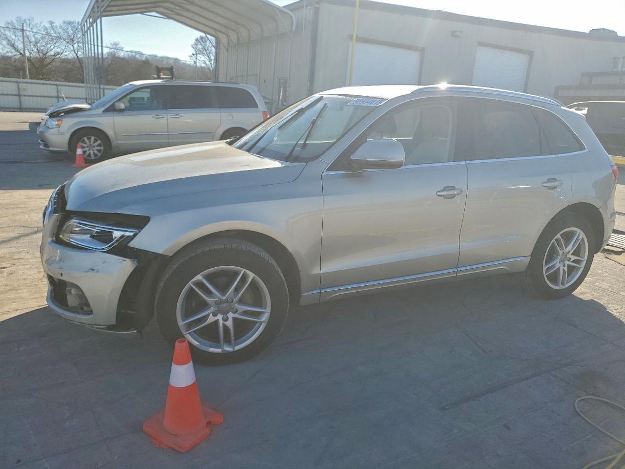 2013 AUDI Q5