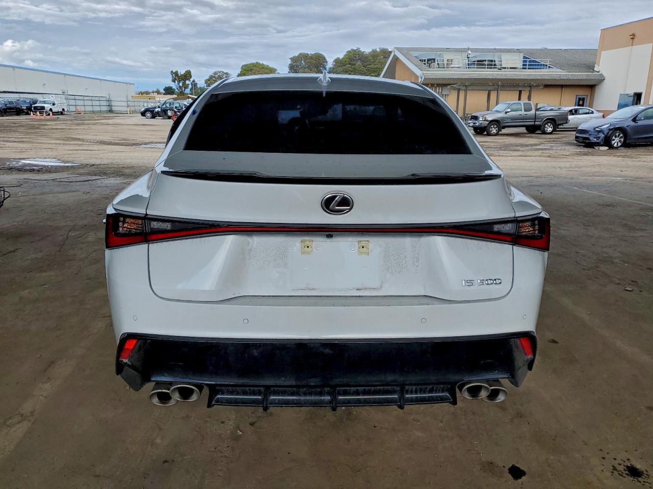2025 LEXUS IS 500