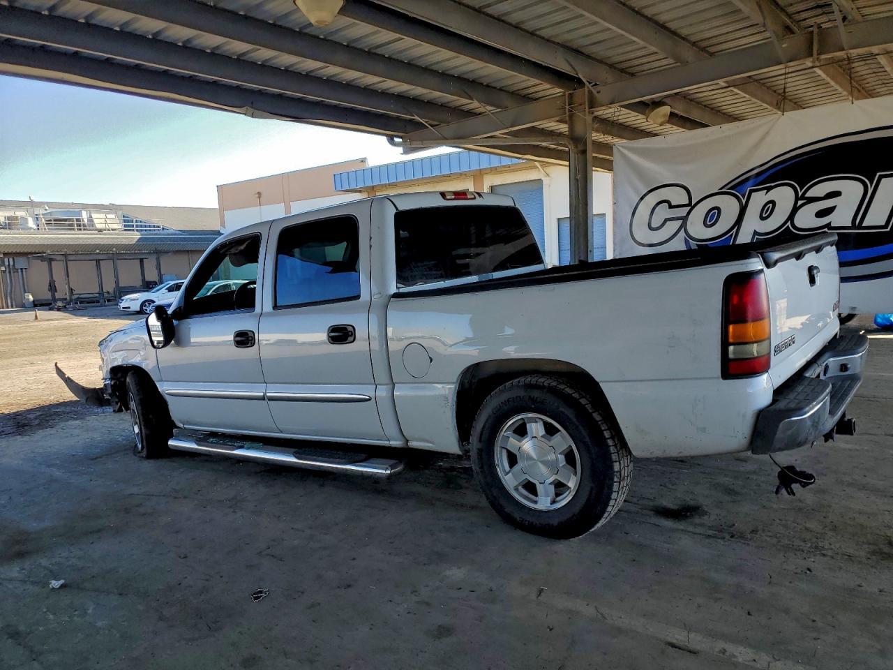2005 GMC Sierra