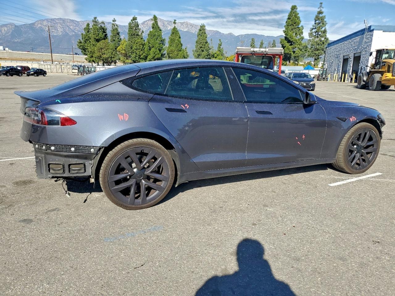 2021 TESLA MODEL S