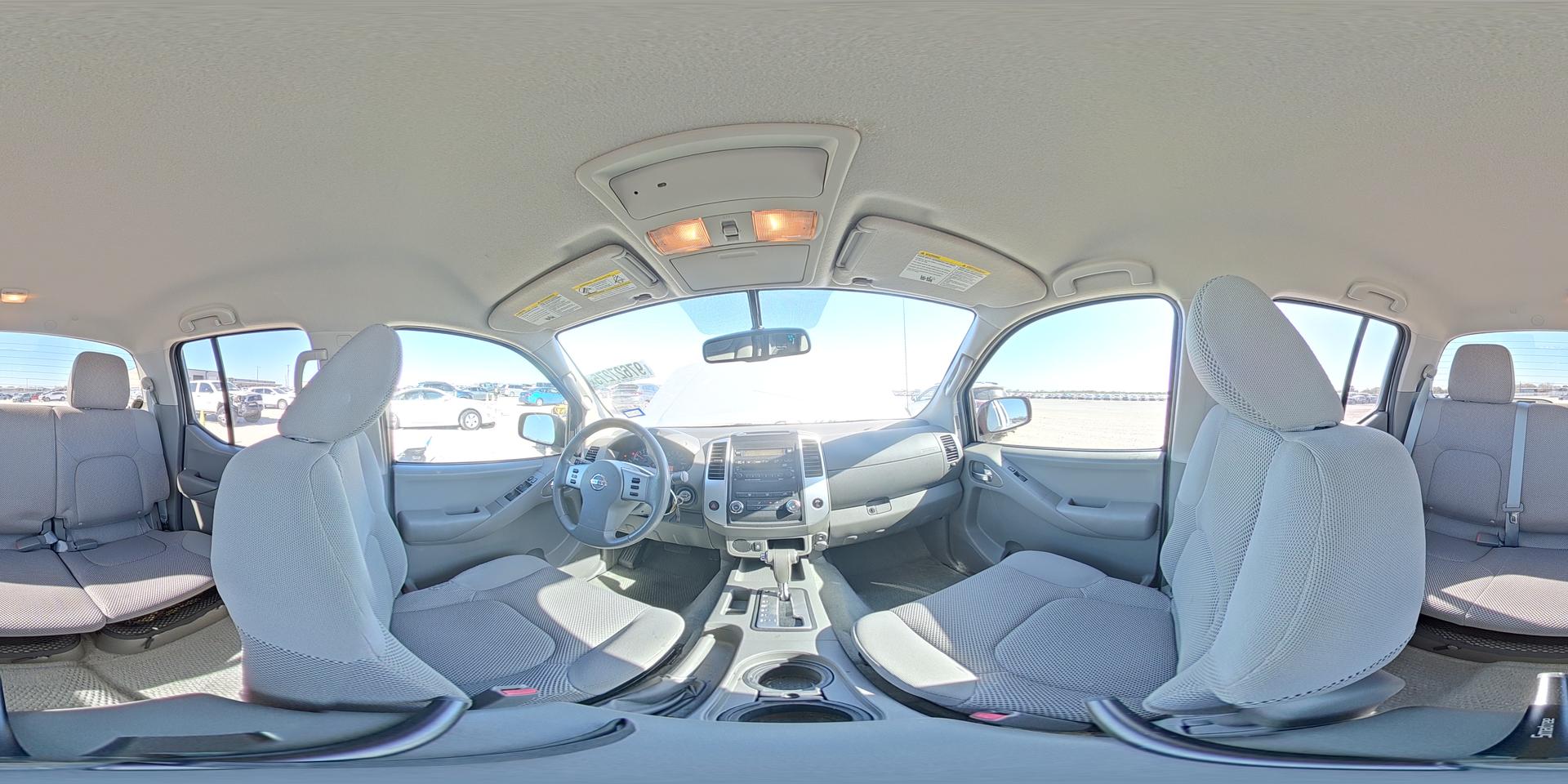 2012 NISSAN Frontier