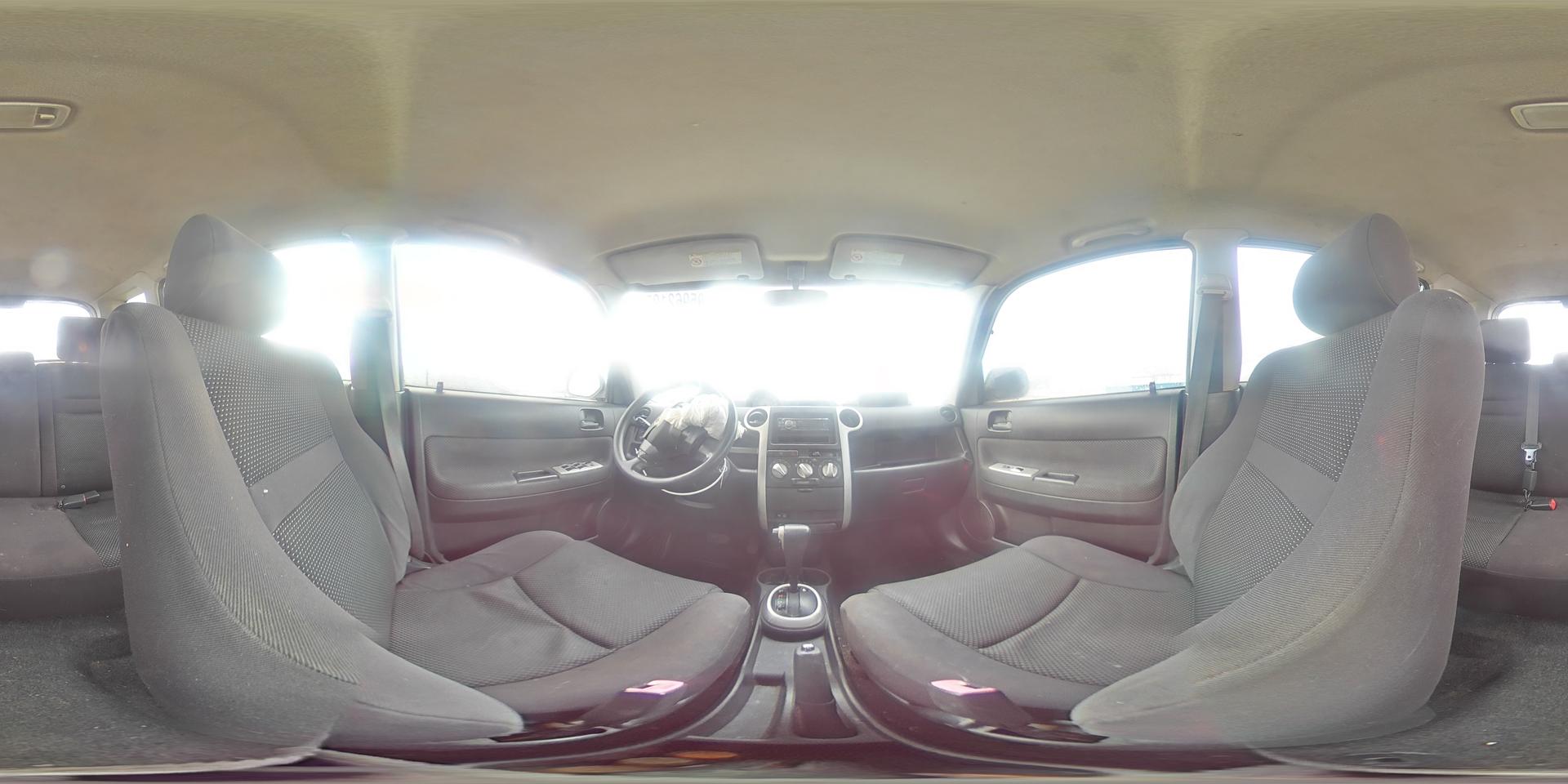 2005 TOYOTA SCION