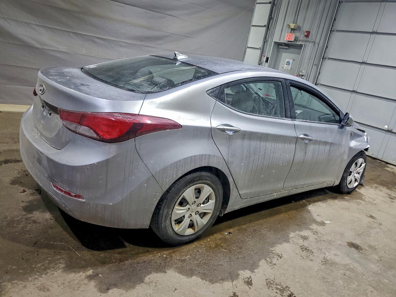 2016 HYUNDAI ELANTRA