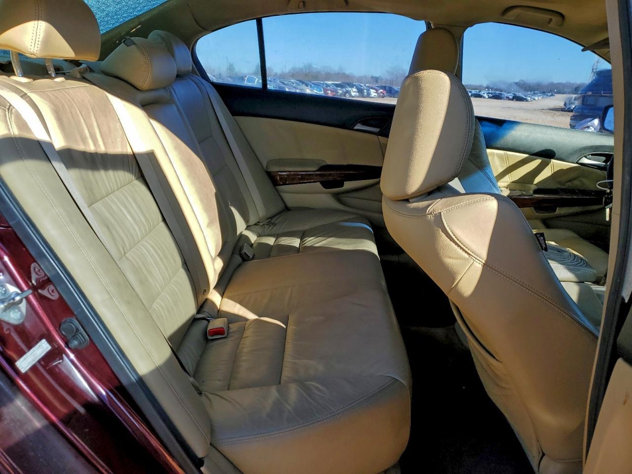 2011 HONDA ACCORD