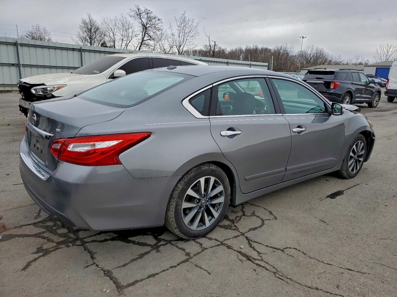 2016 NISSAN ALTIMA