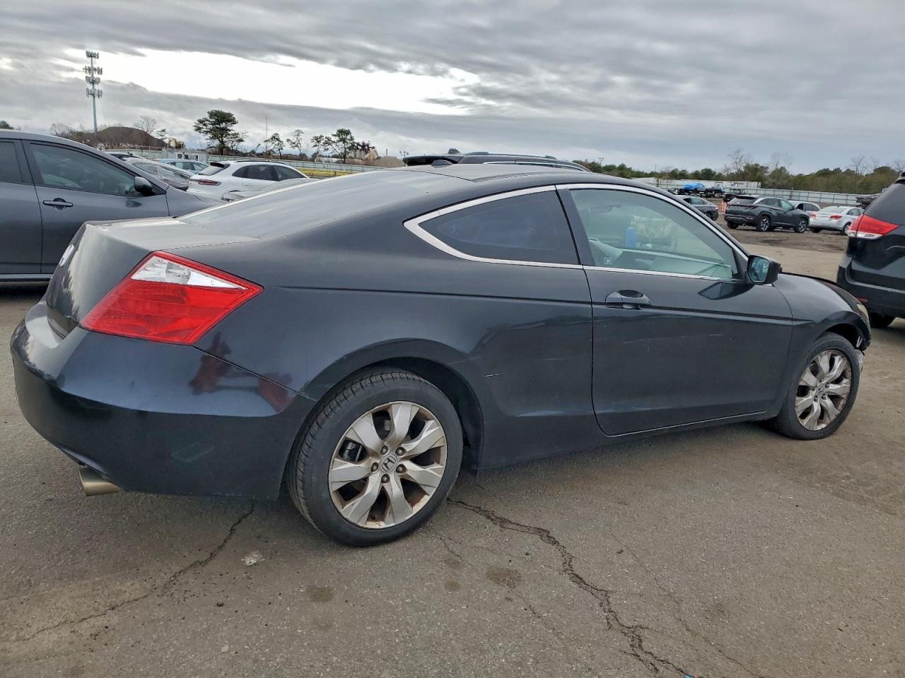 2010 HONDA ACCORD