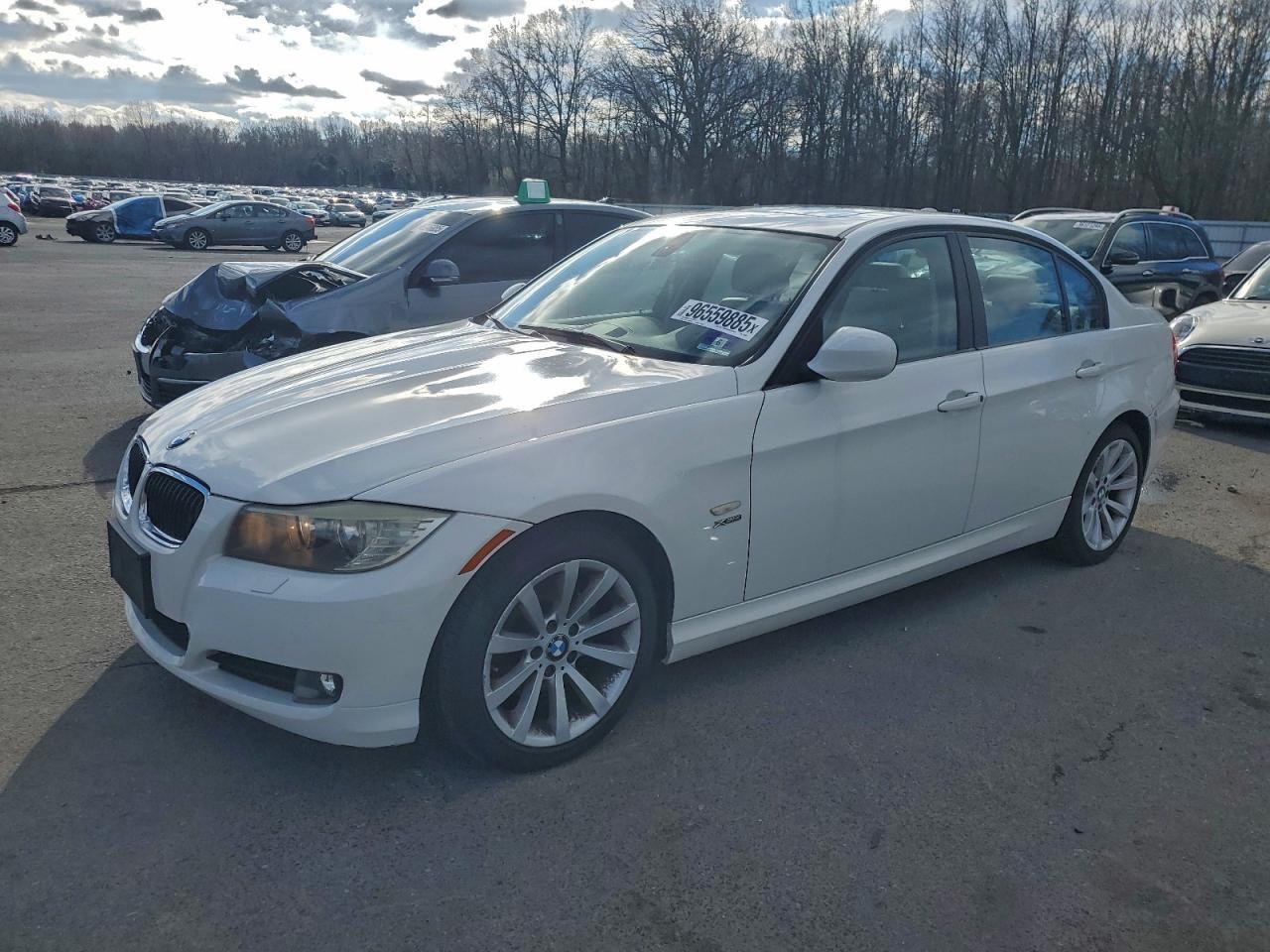 2011 BMW 3 SERIES