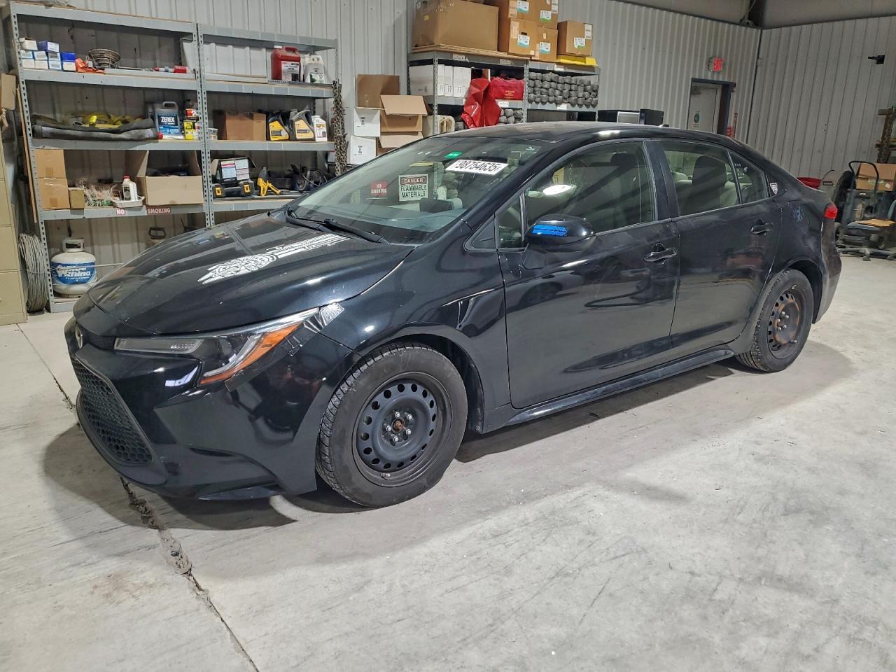 2021 TOYOTA COROLLA