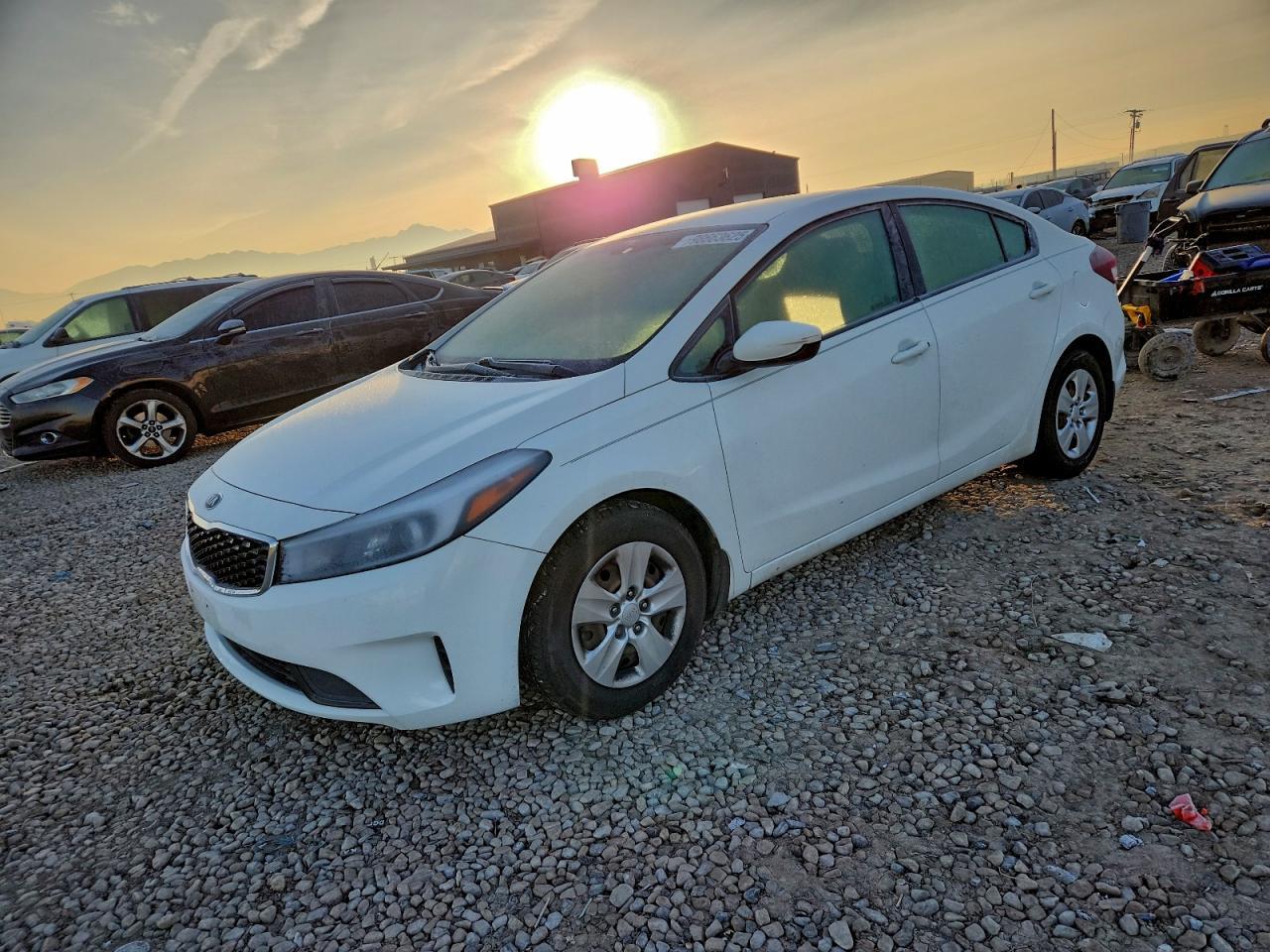 2017 KIA FORTE