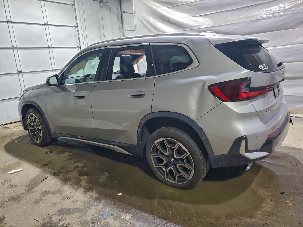 2025 BMW X1