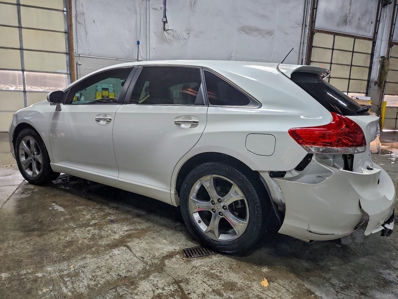 2010 TOYOTA VENZA