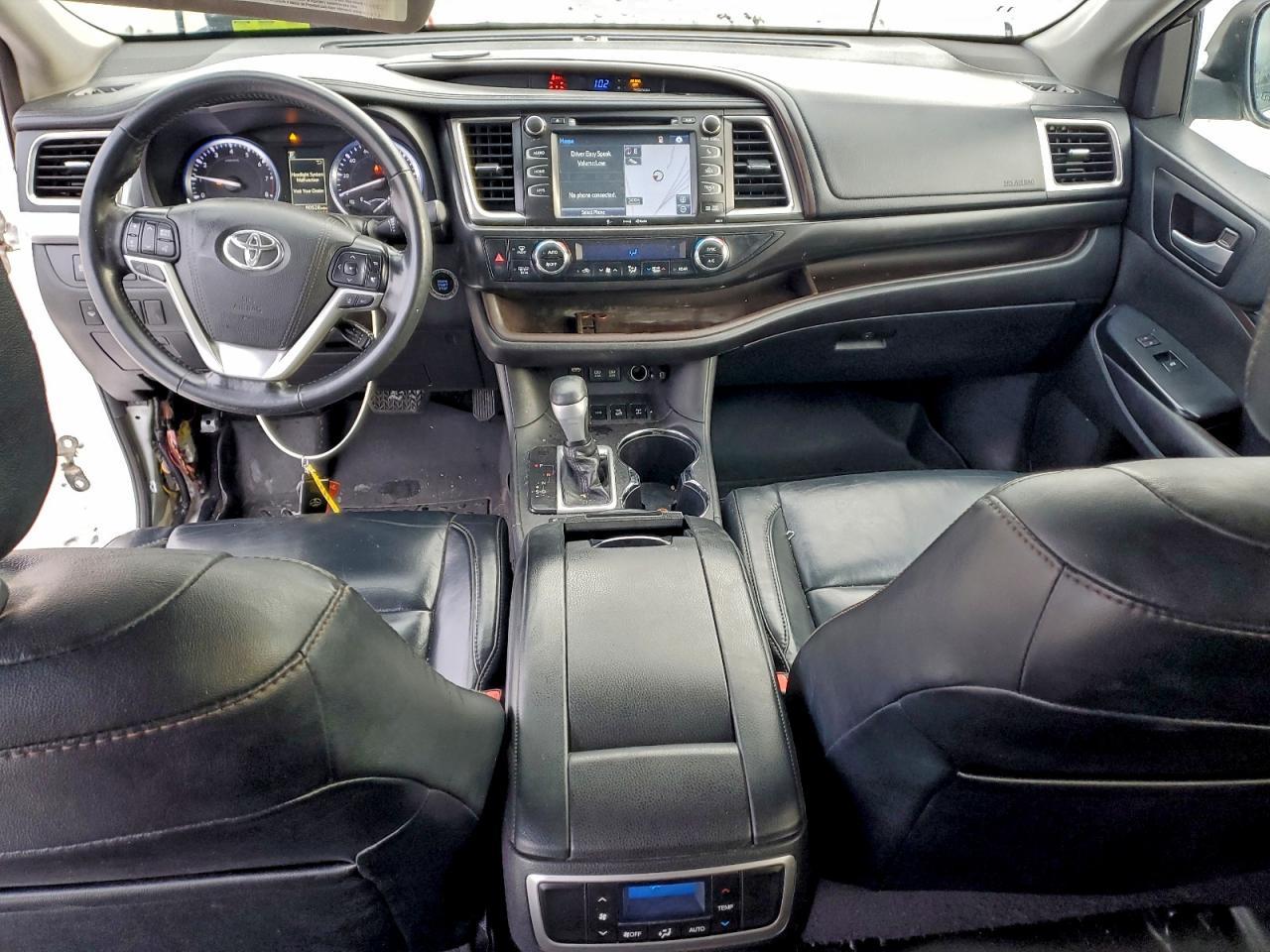 2017 TOYOTA HIGHLANDER