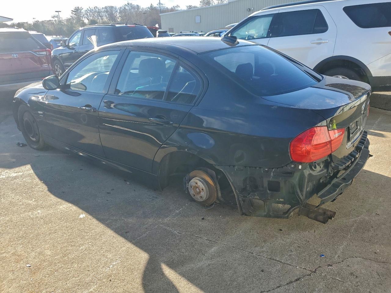 2011 BMW 3 SERIES