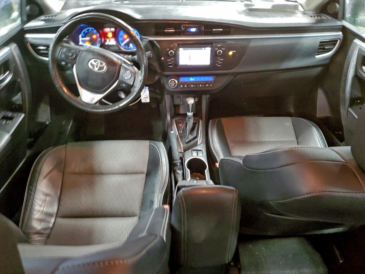 2015 TOYOTA COROLLA