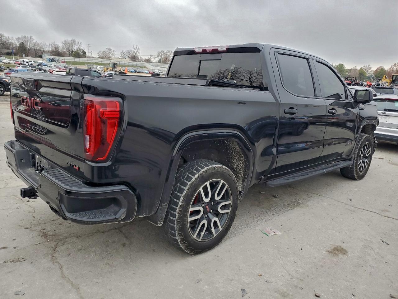 2022 GMC Sierra