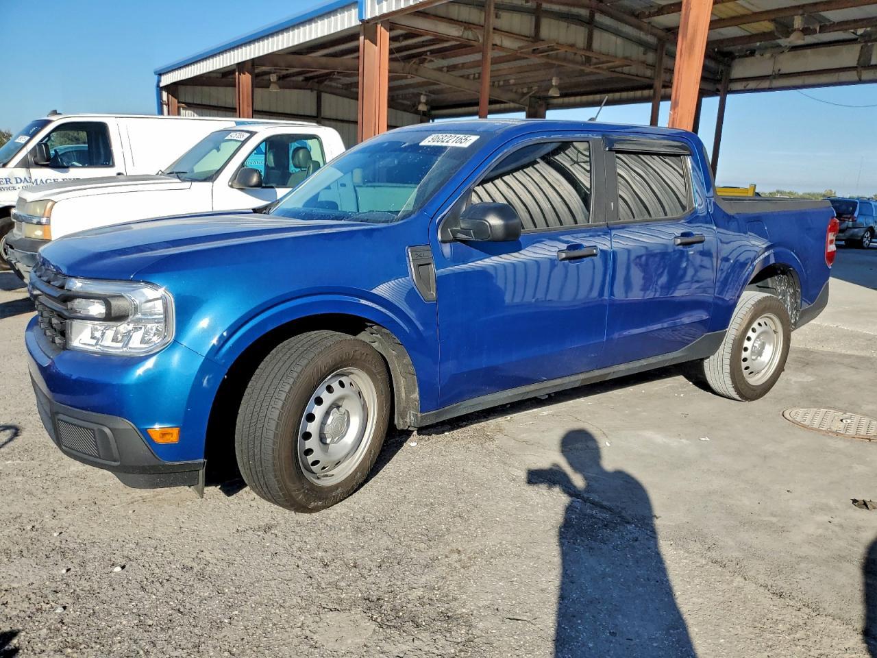 2023 FORD Maverick