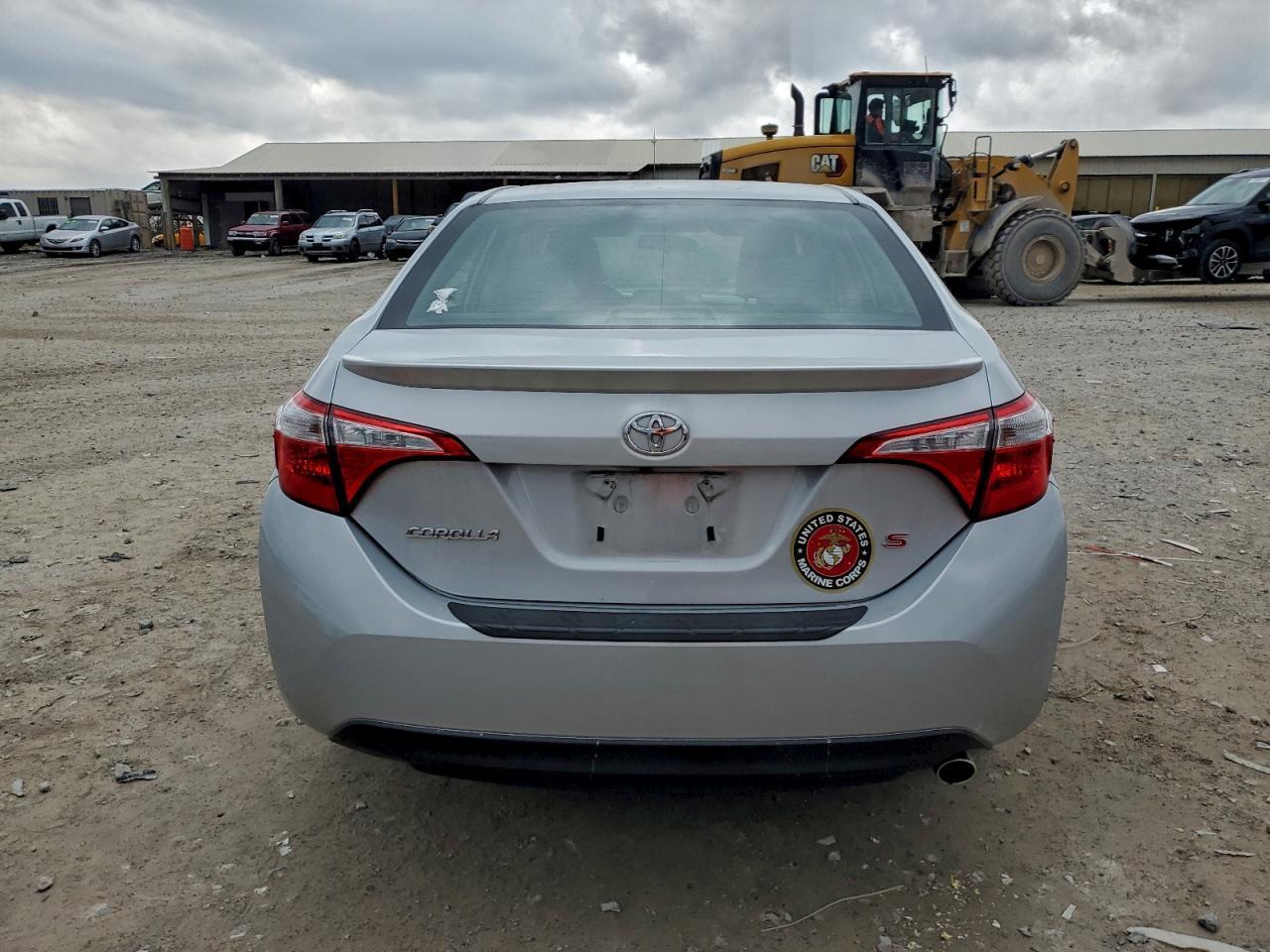 2015 TOYOTA COROLLA