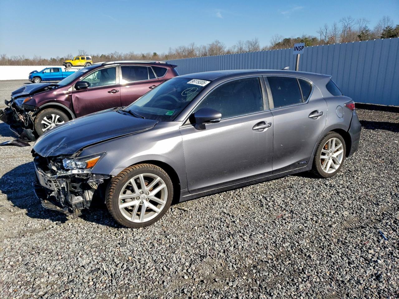 2015 LEXUS CT 200