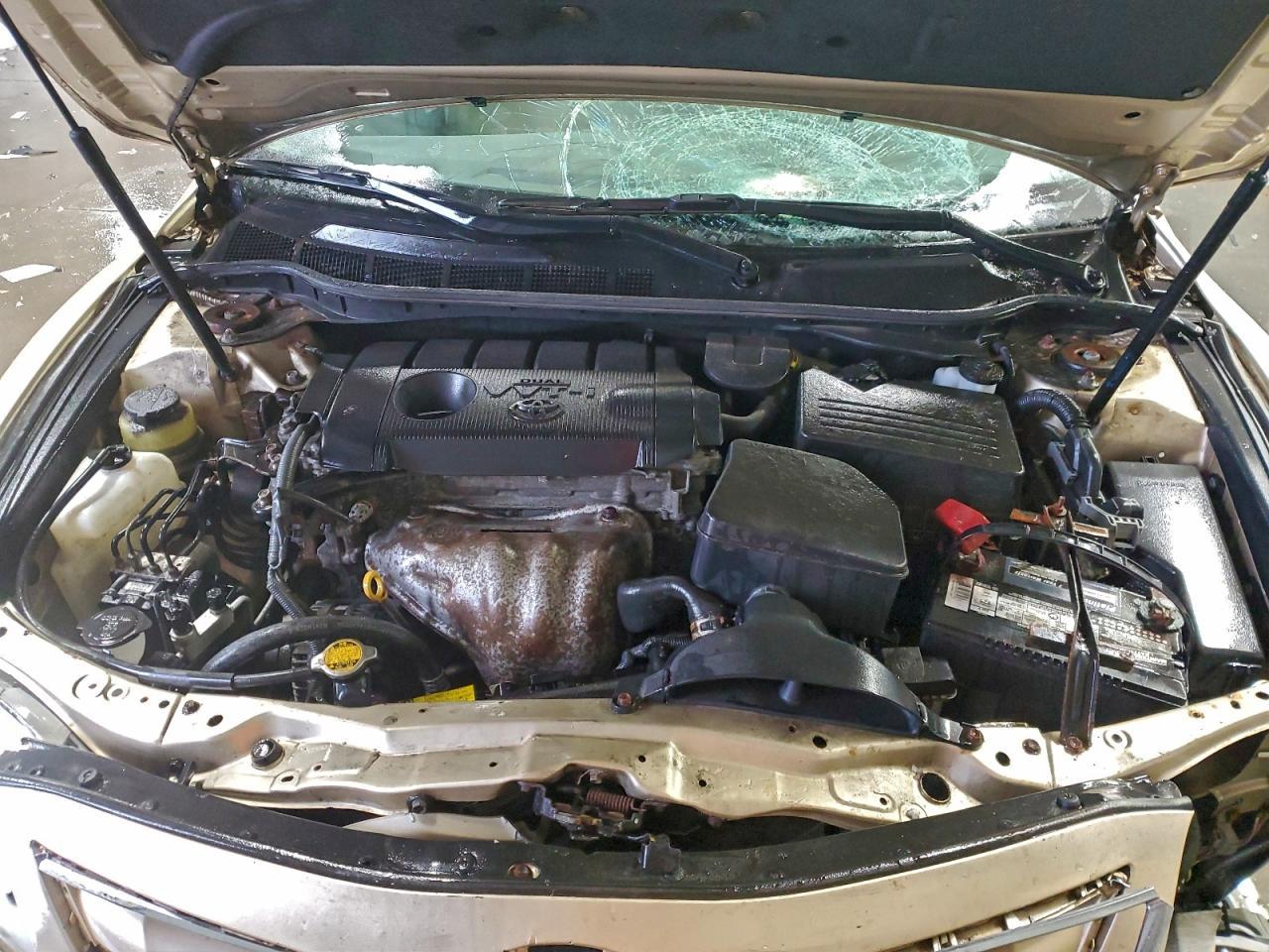2011 TOYOTA CAMRY