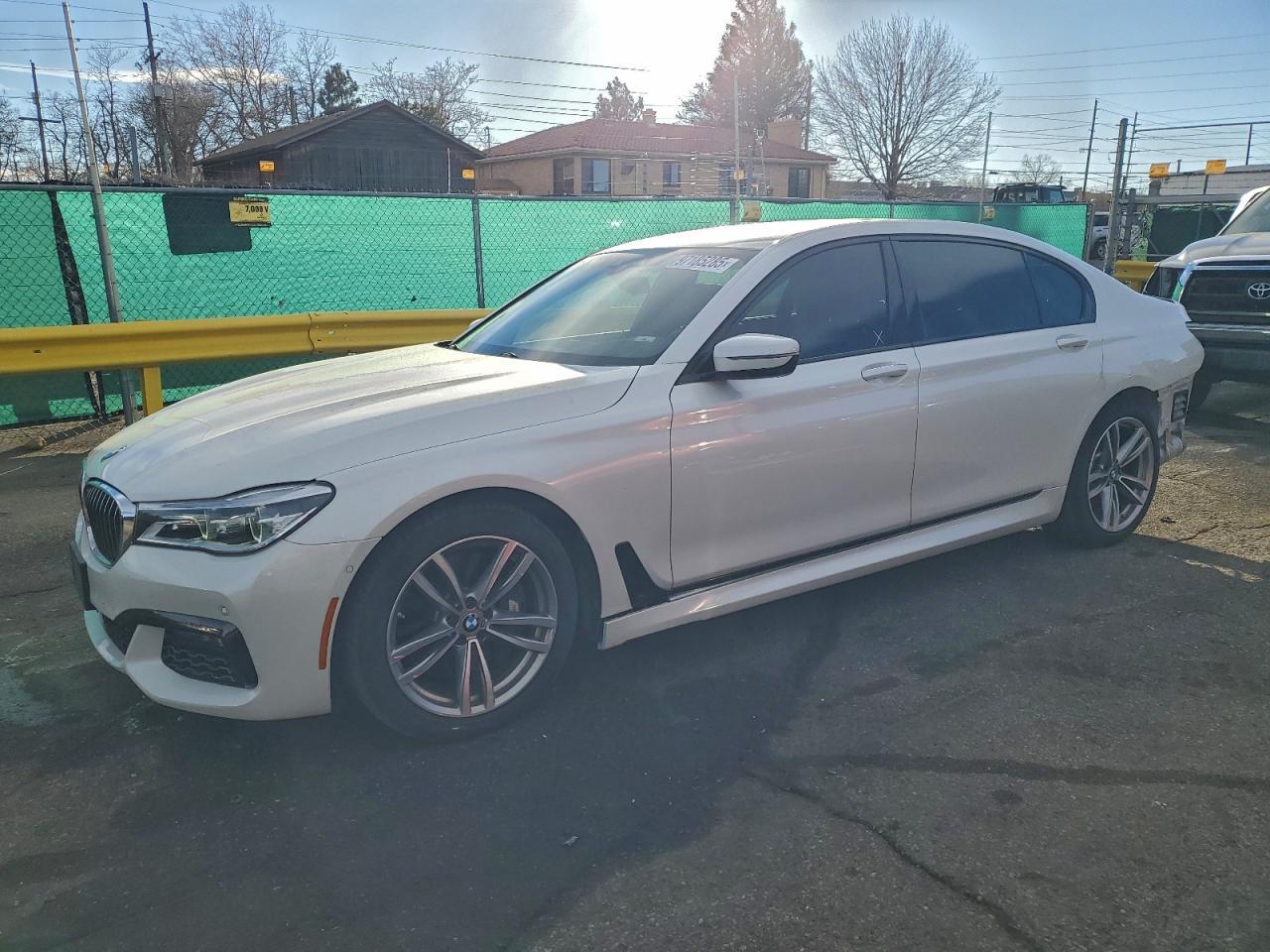 2016 BMW 7 series