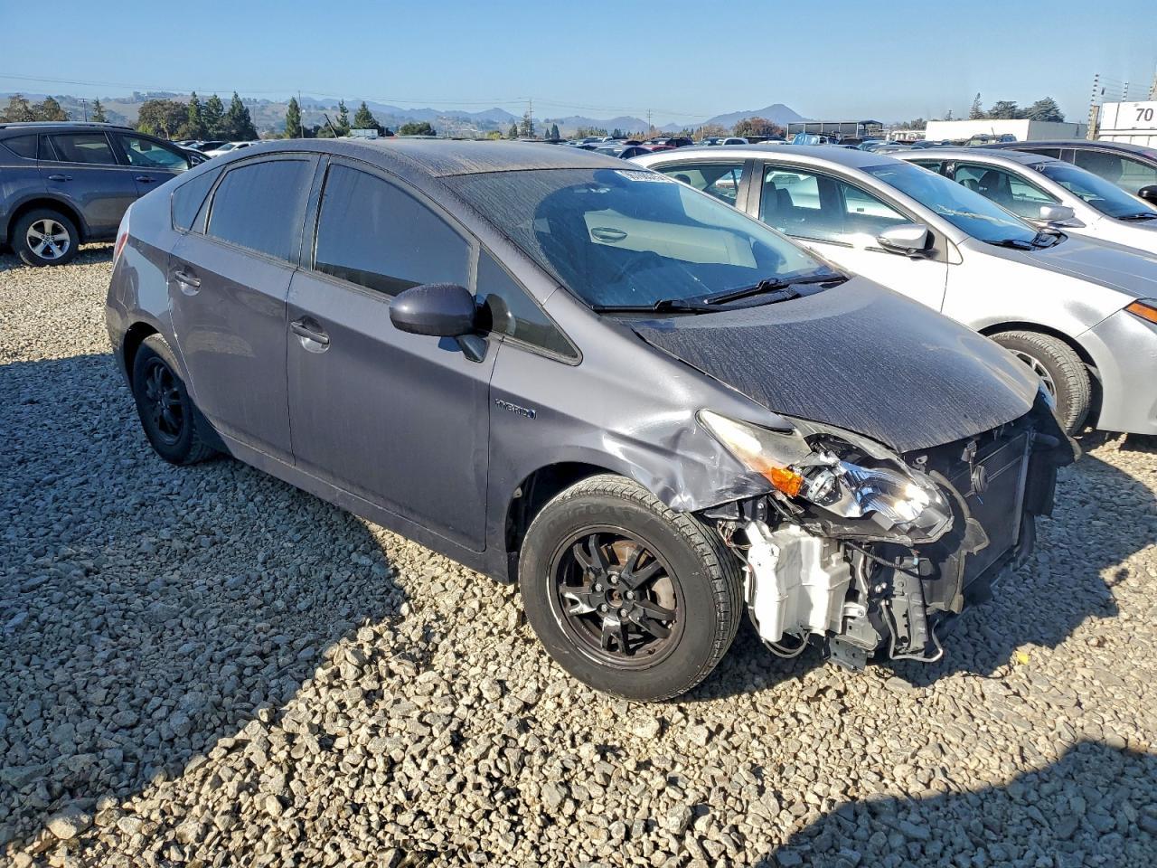 2013 TOYOTA PRIUS