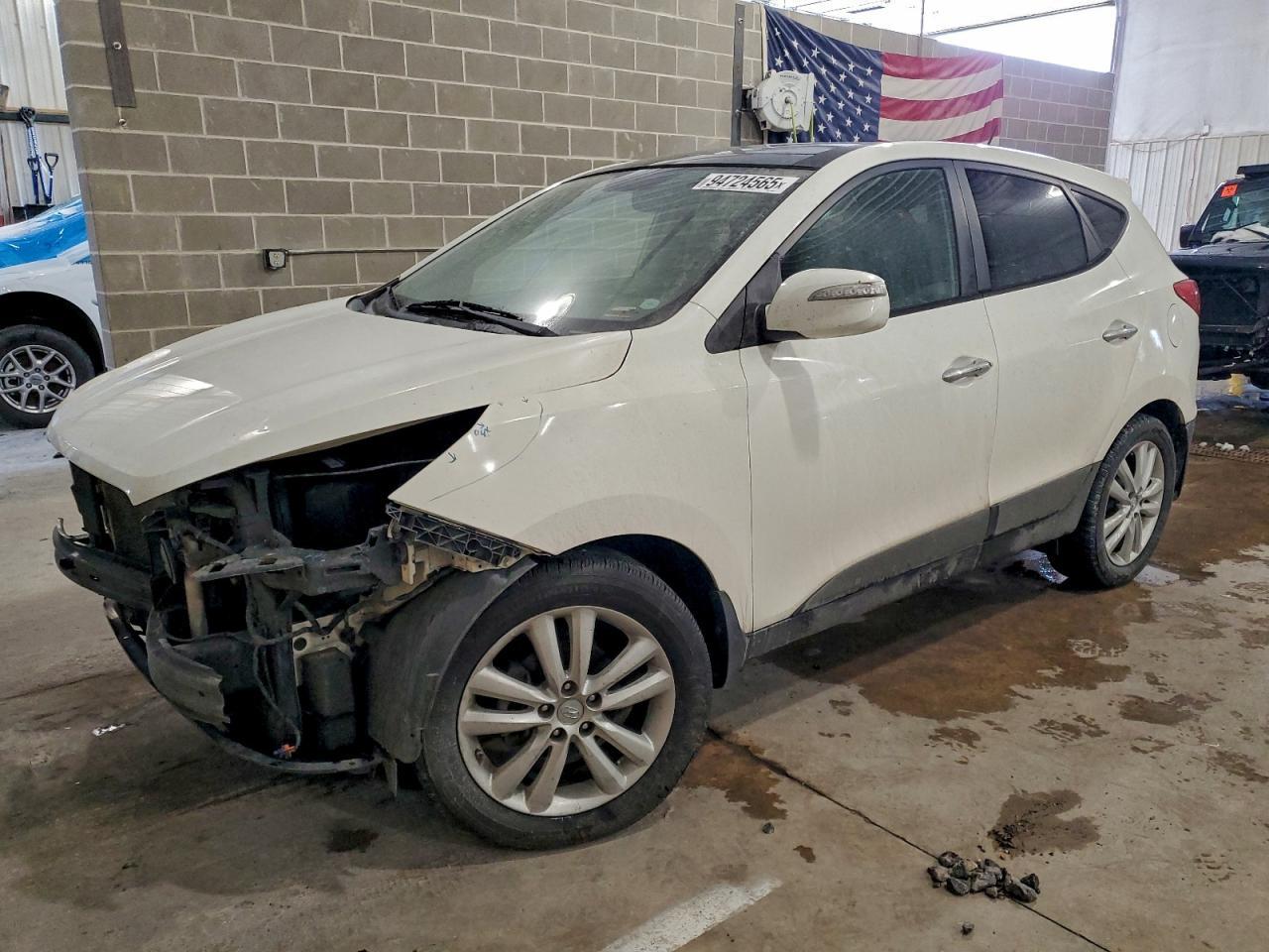 2011 HYUNDAI TUCSON
