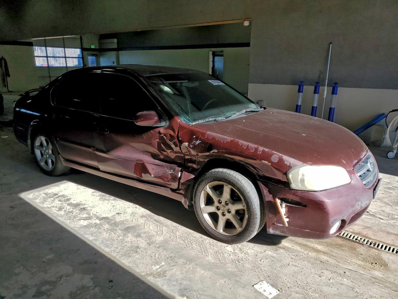 2003 NISSAN Maxima