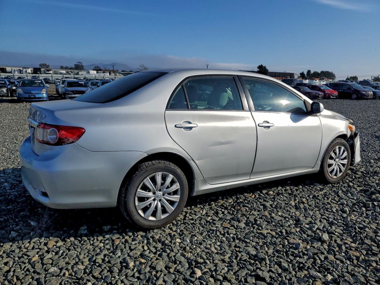 2013 TOYOTA COROLLA