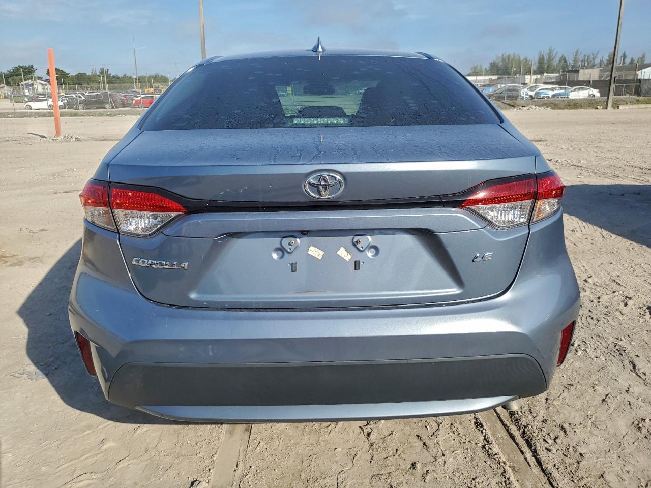 2021 TOYOTA COROLLA