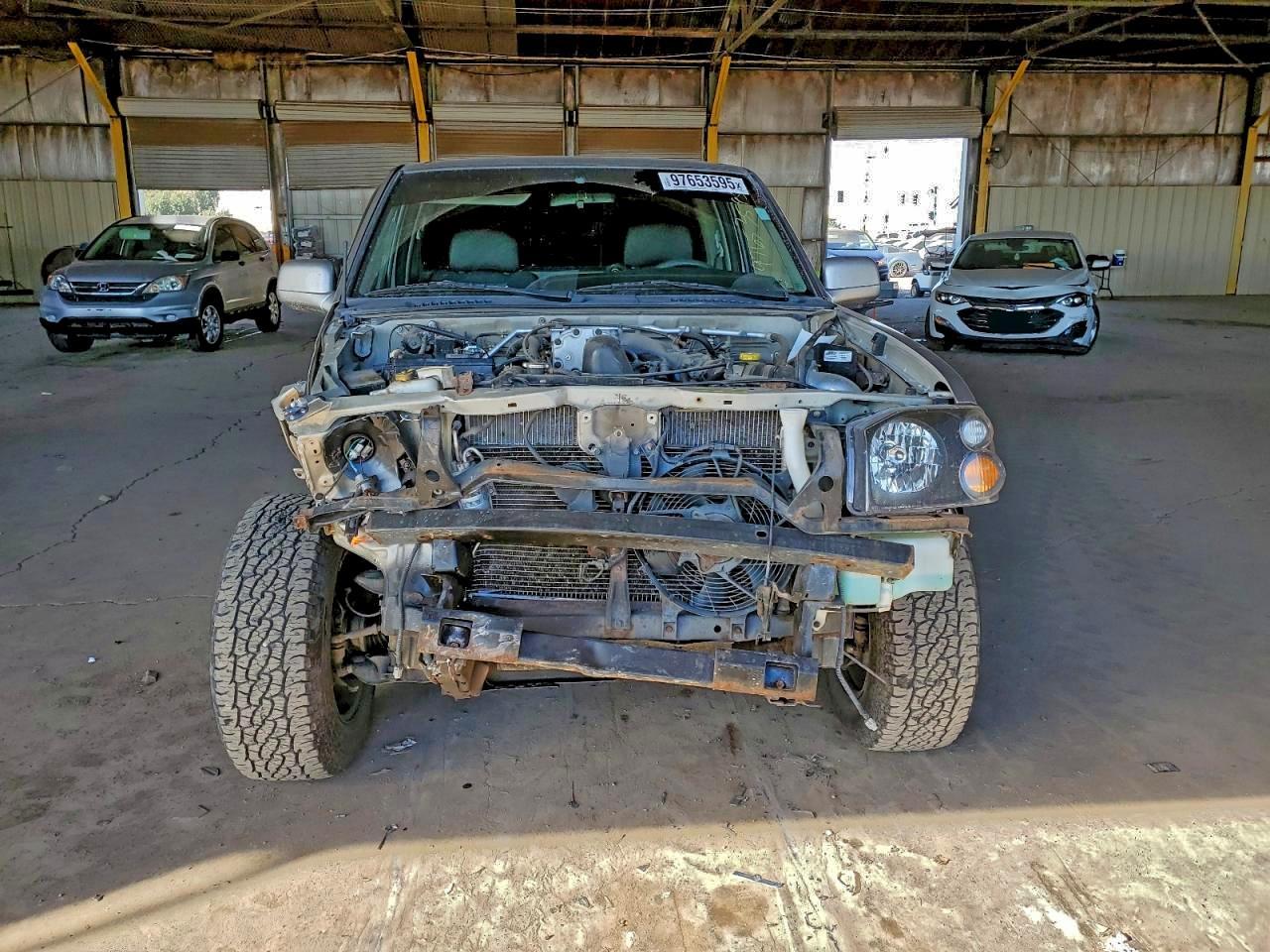 2001 NISSAN Frontier