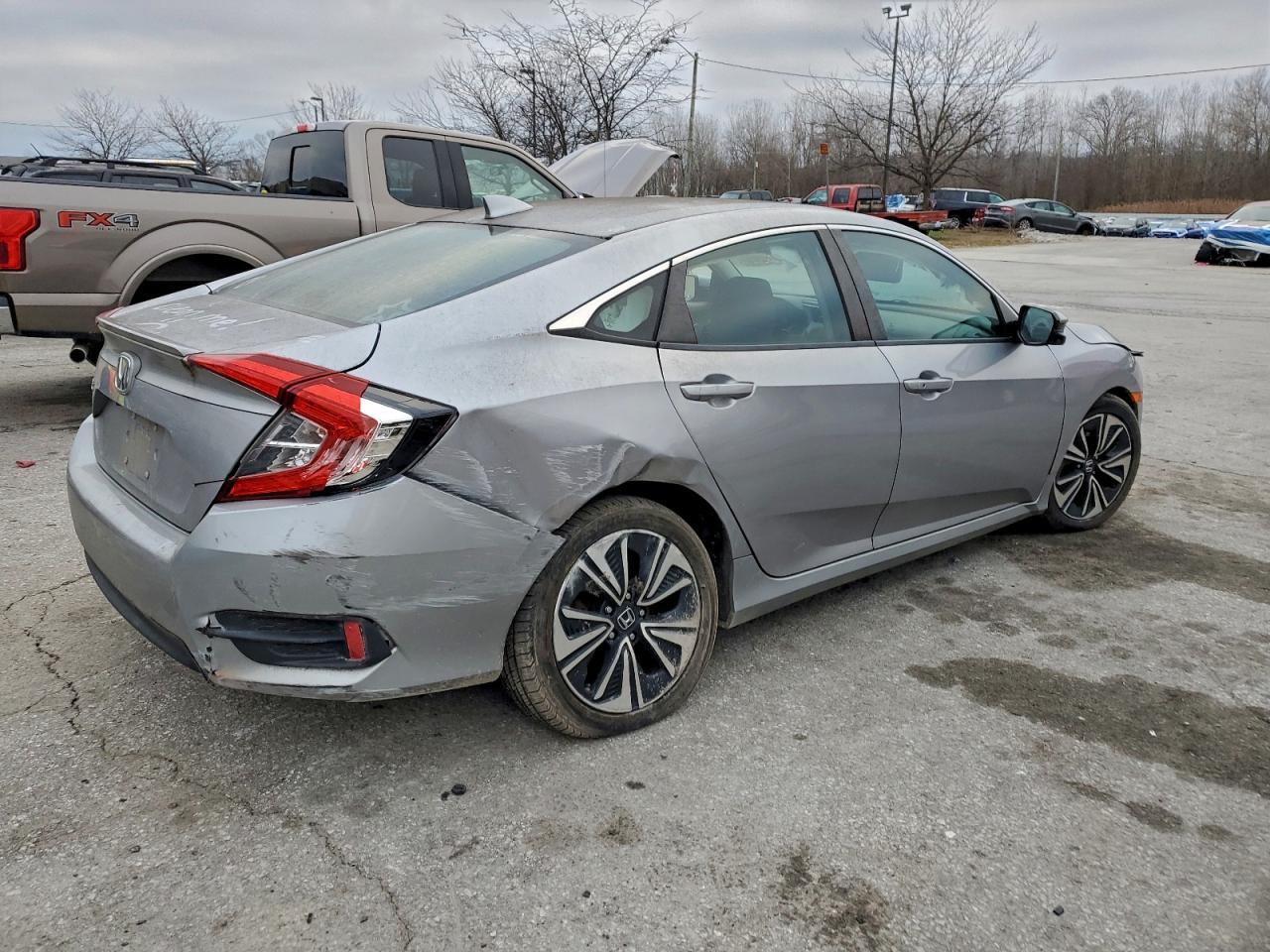 2016 HONDA CIVIC